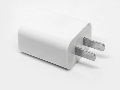 聚力電子密封膠，解決手機充電頭絕緣密封難題！