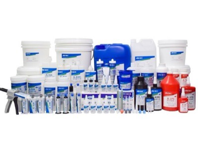 聚力工業膠粘劑，成熟應用于航空航天、電子電器、日化等行業