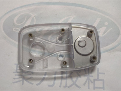 鐵和塑料用什么膠粘?小面積的就用聚力牌塑料粘金屬快干膠！