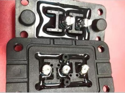 尼龍件灌封看聚力膠業新能源汽車用膠方案