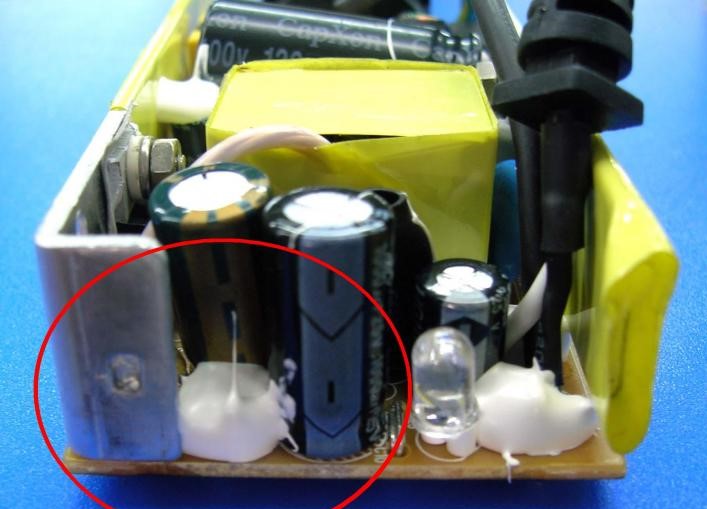 淺談電子膠粘劑的種類、應(yīng)用與發(fā)展--聚力電子工業(yè)膠